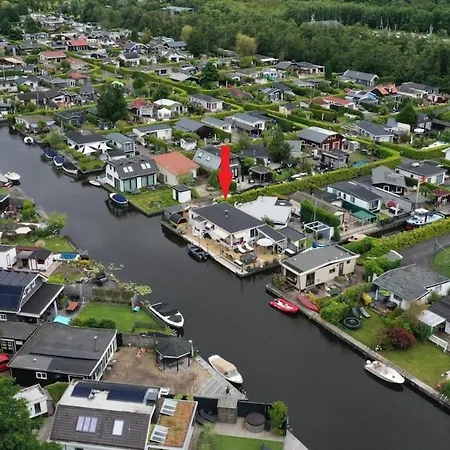 With Waterfront Sauna And Boat Chalet *